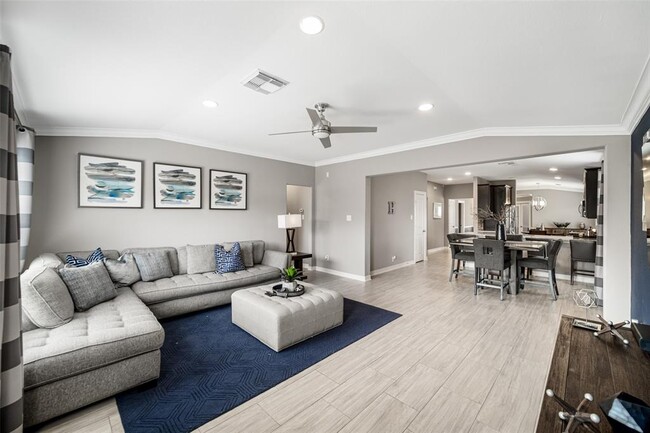 Building Photo - 17963 Branch Creek Dr