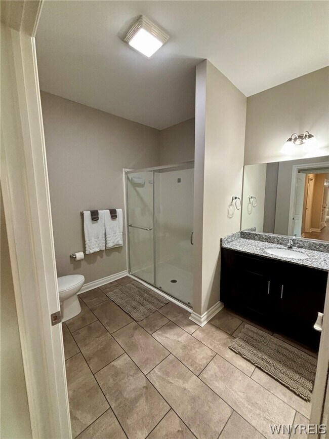 Building Photo - 2497 Sweet Home Rd