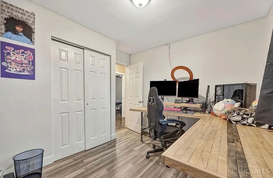 Building Photo - 477 Warr Ln