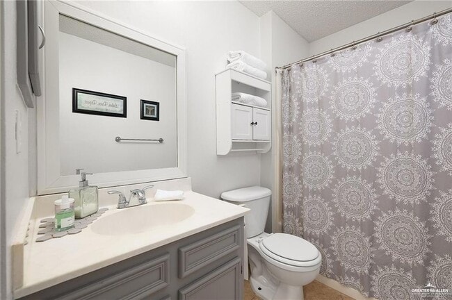 Building Photo - 2900 Kilgore Ave