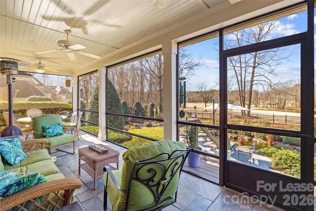 Building Photo - 13718 Robert Walker Dr