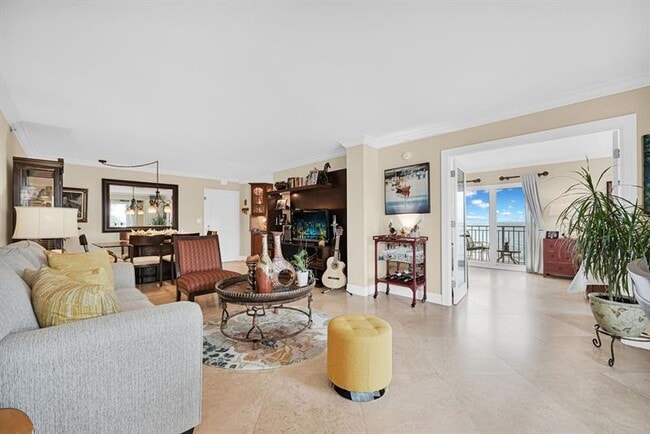 Building Photo - 3301 S Ocean Blvd