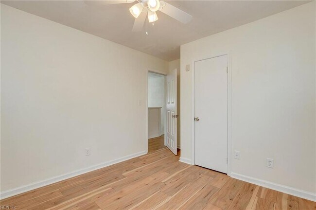 Building Photo - 3257 Yorkborough Way