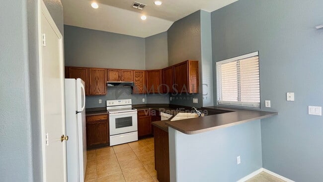 Building Photo - 20415 N 81st Dr