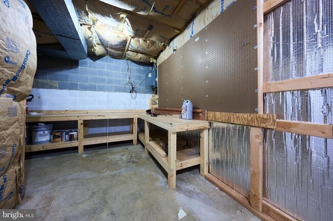 Building Photo - 5 Briarstone Ln