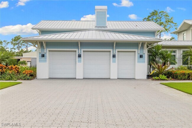 Building Photo - 2961 Sanborn Ave