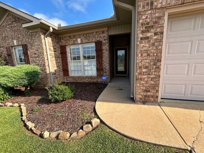 Building Photo - 5204 Easton Ln