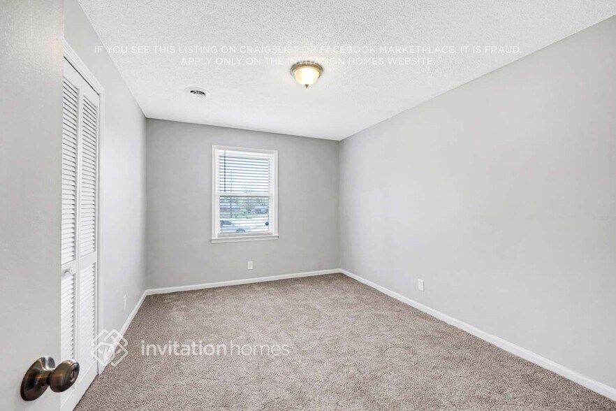 Building Photo - 112 Lake Terrace Cir