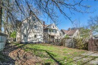 Building Photo - 2049 W 85th St