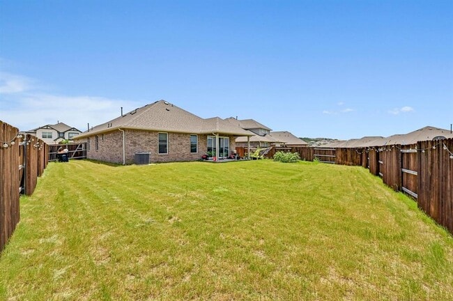 Building Photo - 2037 Wilsons Warbler Dr