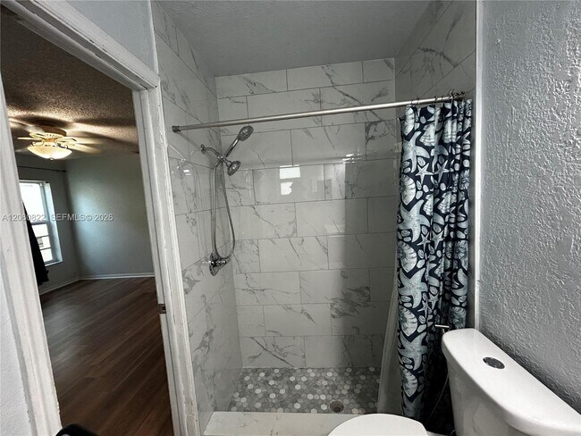 Building Photo - 2403 NW 108th Terrace