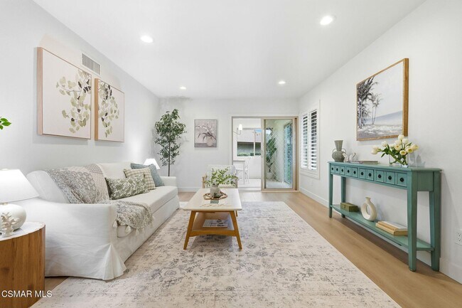 Building Photo - 15103 Village 15