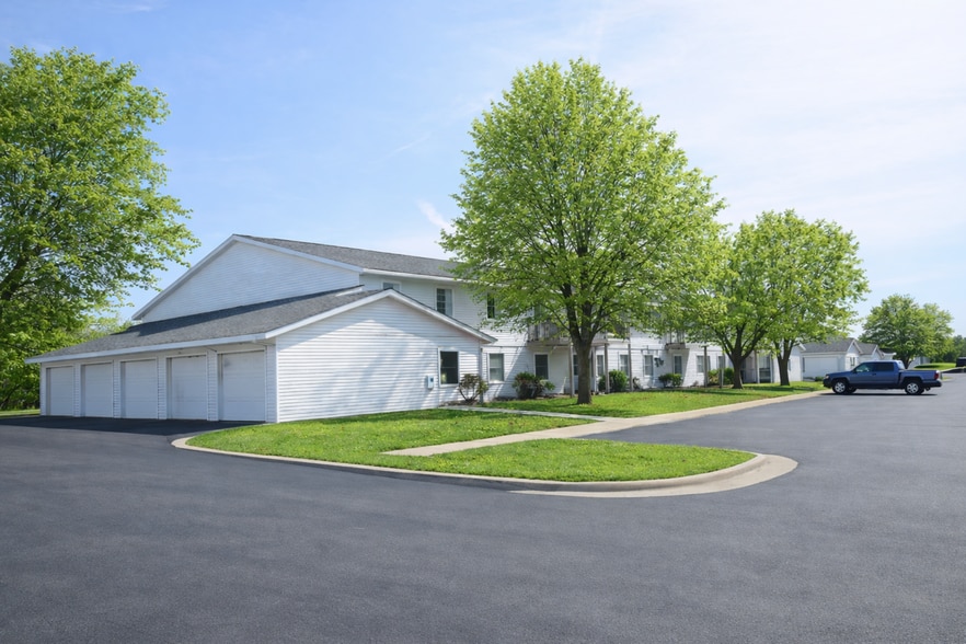 Interior Photo - The Meadows (Amy Dr)