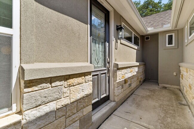 Building Photo - 154 Magnolia Cir