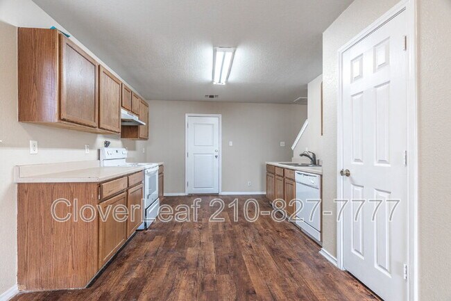 Building Photo - 8223 Maple Meadow Dr