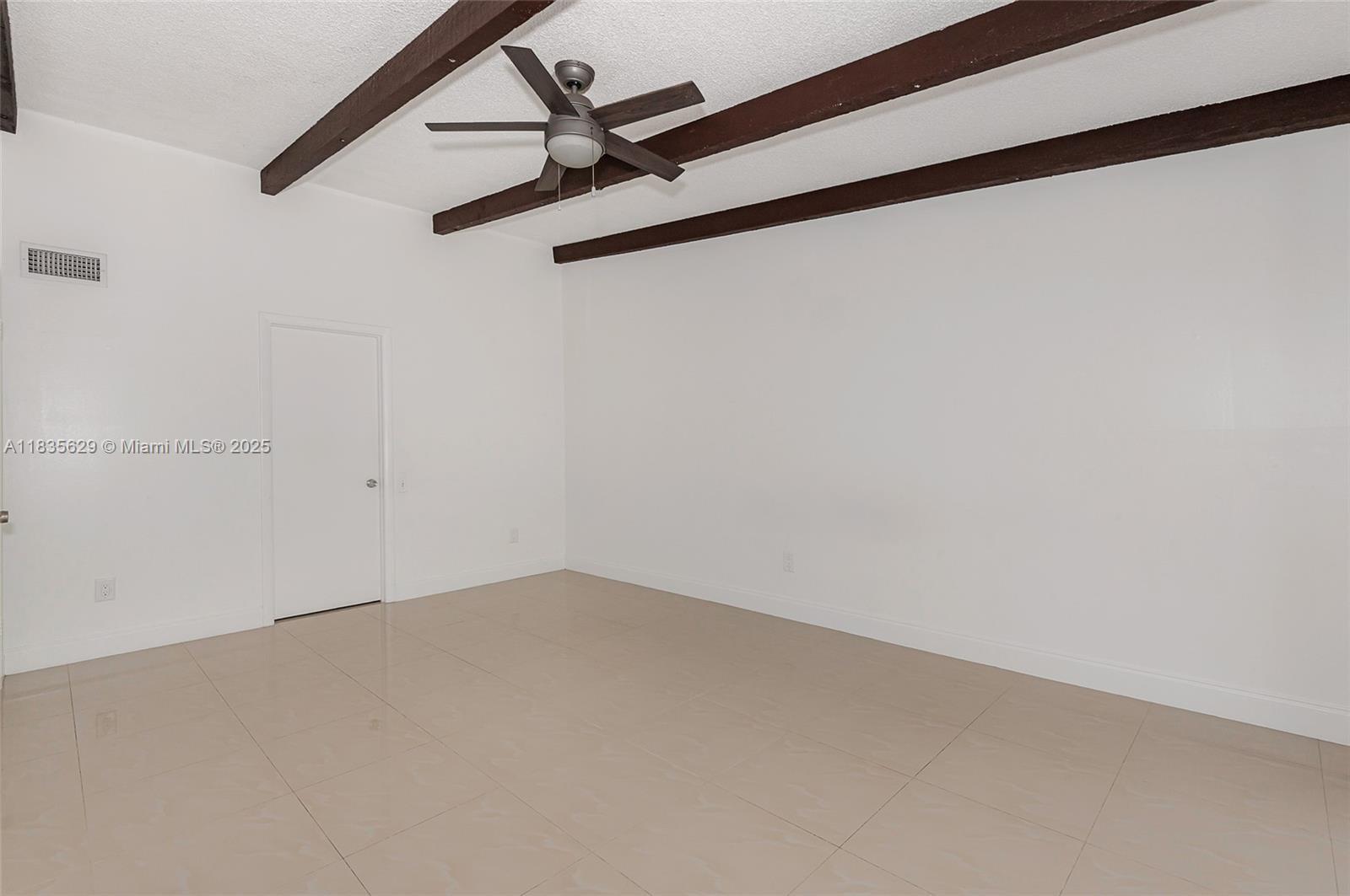 Building Photo - 6455 SW 116th Pl