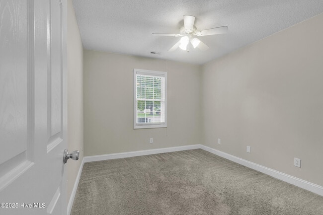 Building Photo - 146 Monterey Cir