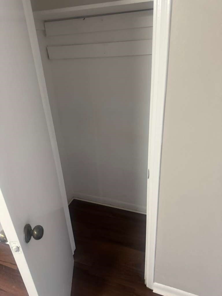 Building Photo - 3120 Royal St