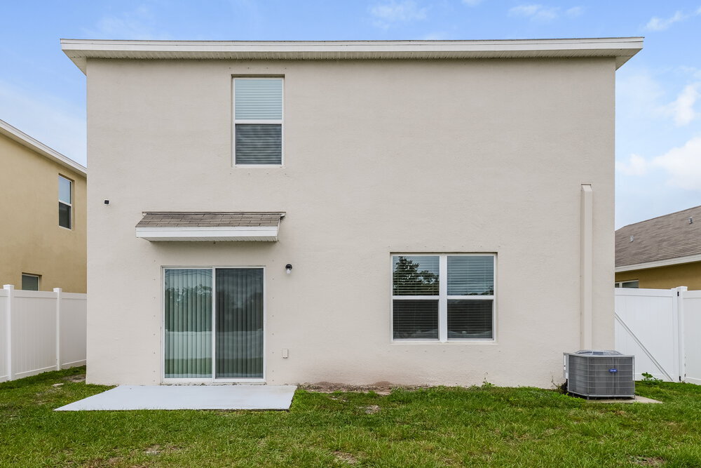 Building Photo - 11162 Leland Groves Dr