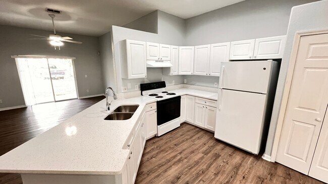 Building Photo - Charming 3-Bed, 2-Bath Home in Orlando