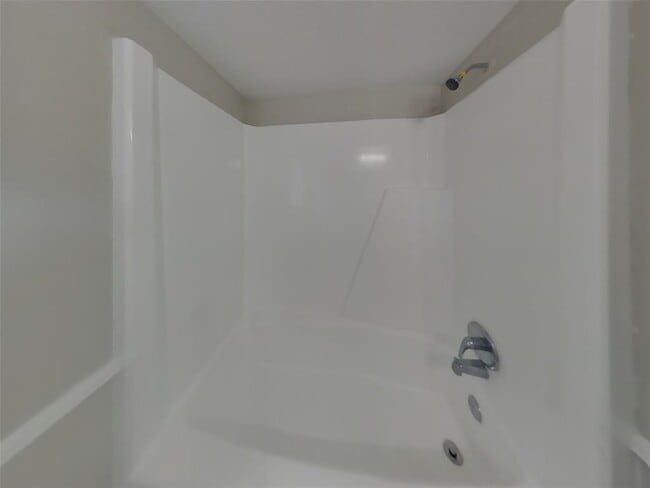 Building Photo - 6906 Falling Waters Dr