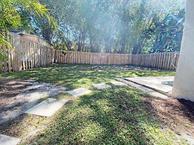 Building Photo - 4477 NW 3rd Dr