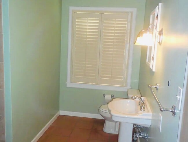 Building Photo - Charming Single Family Home in Lafayette A...