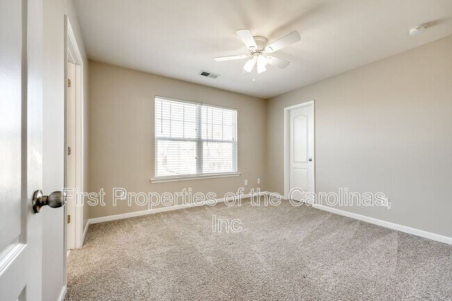 Building Photo - 3000 Sewee Ln