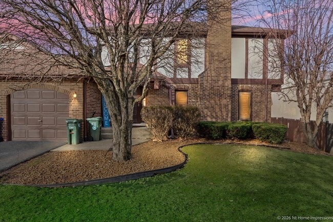 Building Photo - 6352 Orchard Dr