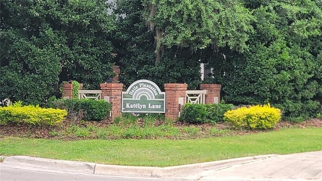 Building Photo - 3003 SW 98 Dr