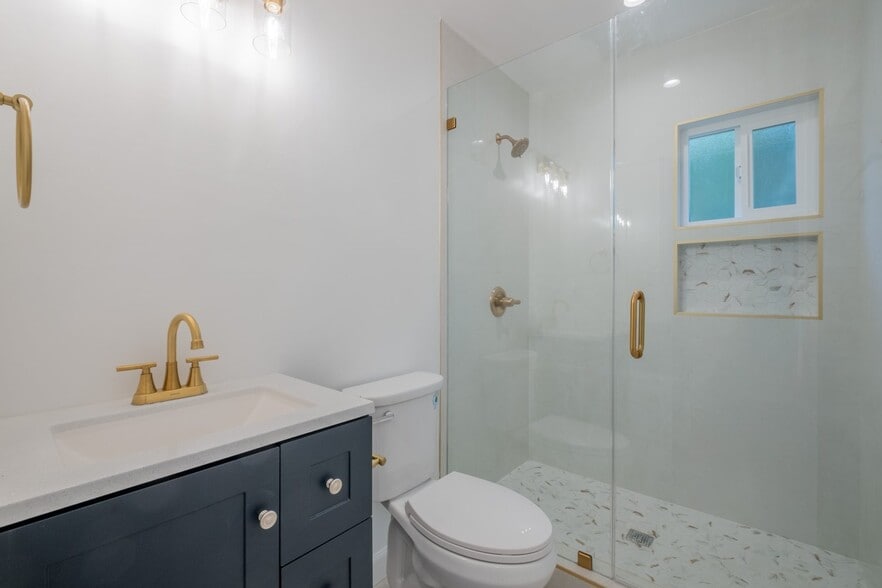 Building Photo - 14418 Martha St