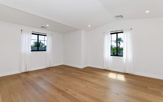 Building Photo - 4518 N 39th St