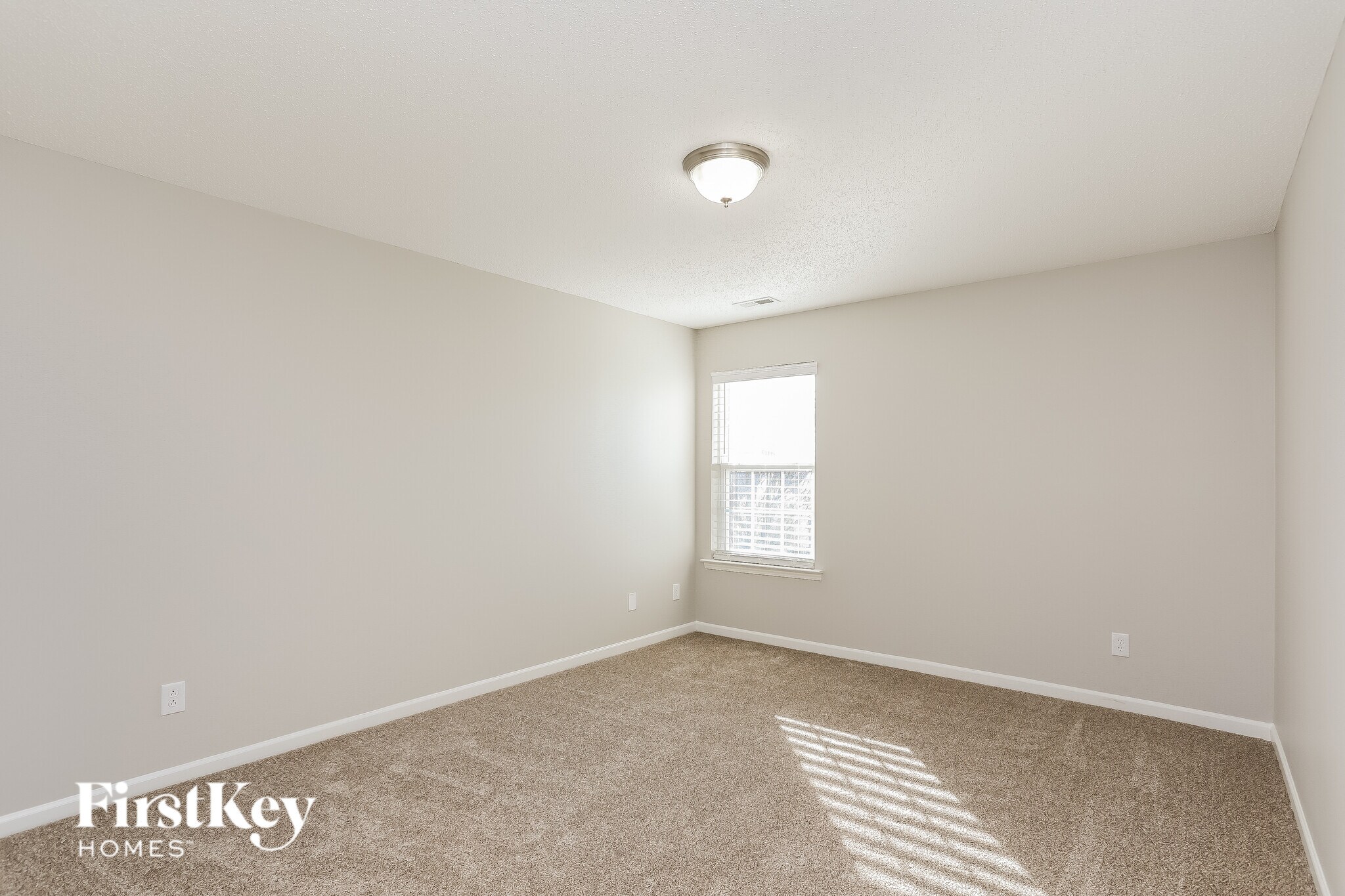 Building Photo - 11013 Feather Grass Ln