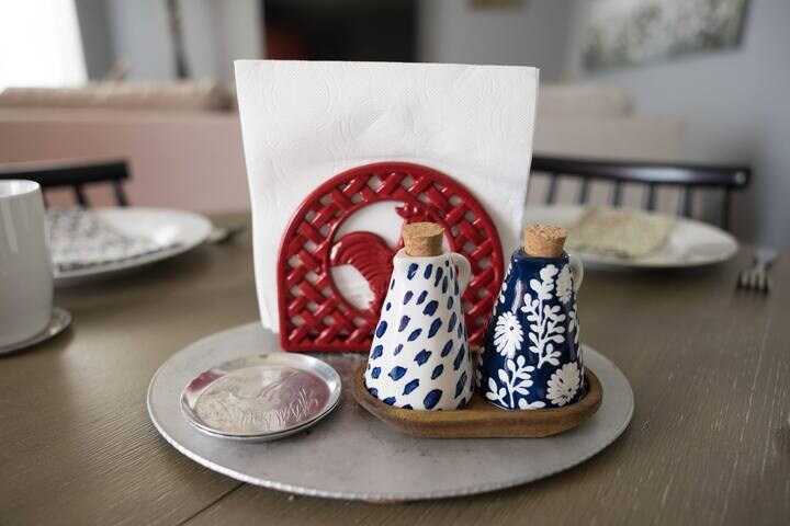 Building Photo - 3518 E Richmond Rd