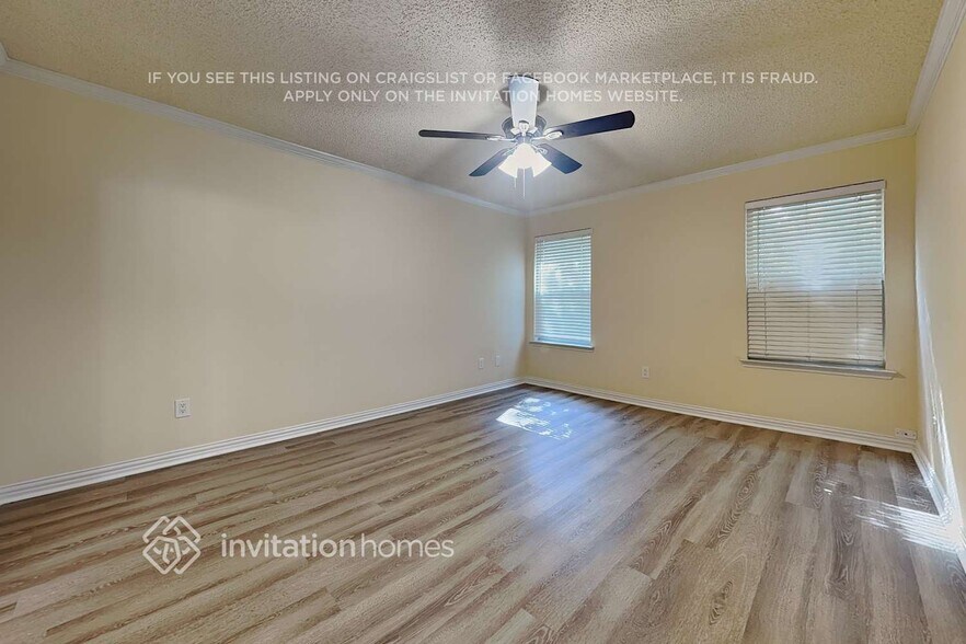 Building Photo - 2075 Paint Pony Ln