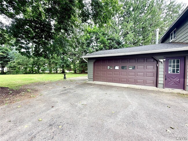 Building Photo - 4048 West Rd