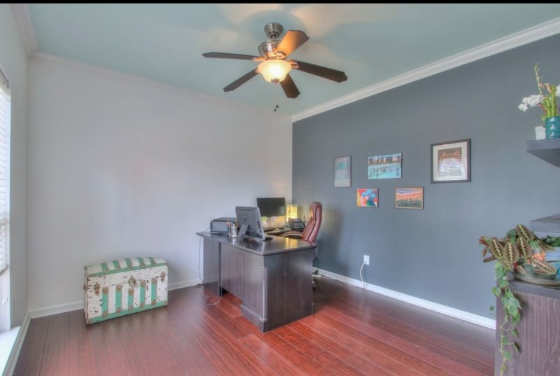 Building Photo - 1734 Dryden Dr