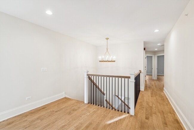 Building Photo - 6202 Flagg Creek Ln