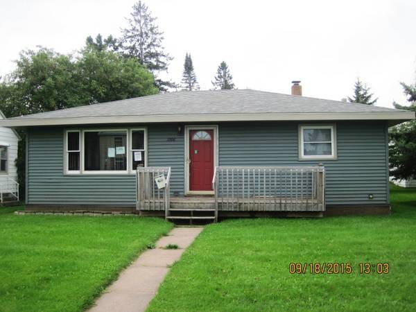 Building Photo - 1706 E 5th St