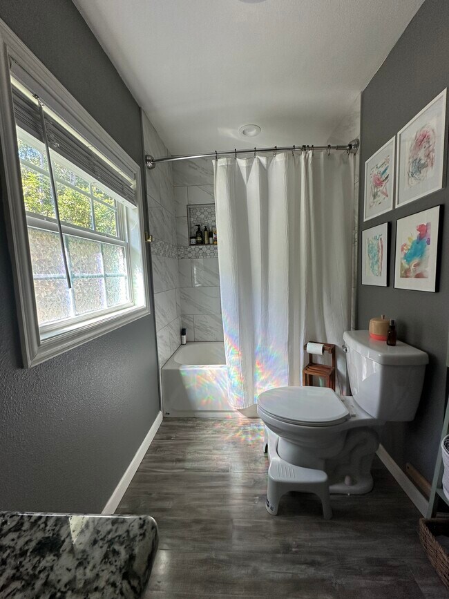 Building Photo - 849 N Third St