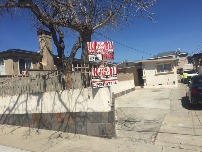 Primary Photo - 4609 W 172nd St