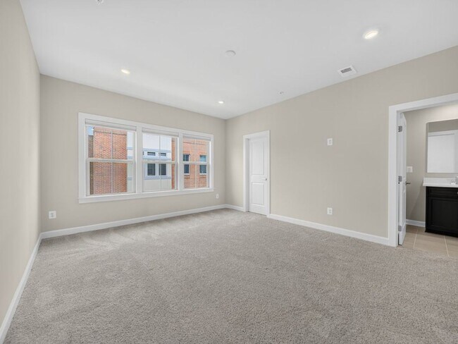 Building Photo - 3824 Tussica Wy