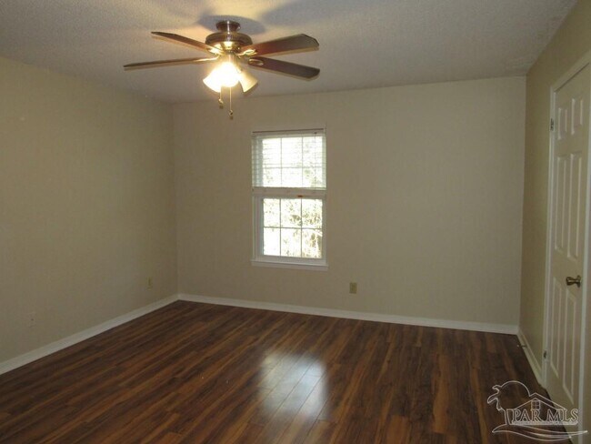 Building Photo - 9004 Governors Pl Ct