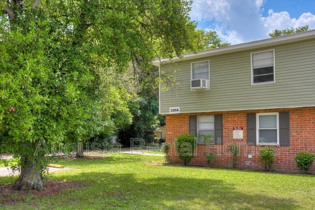 Building Photo - 320a Verdery Dr