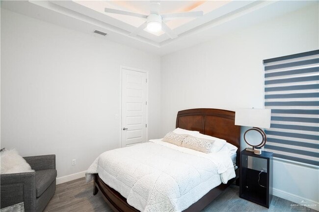 Building Photo - 2200 S 10th St