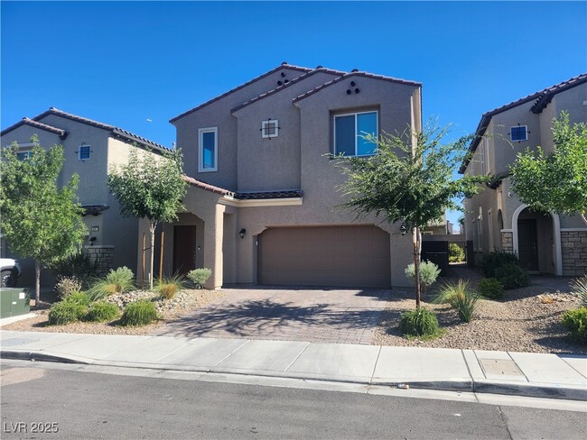 Building Photo - 9897 W Oleta Ave