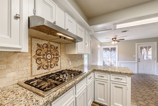 Building Photo - 102 Butlers Ct