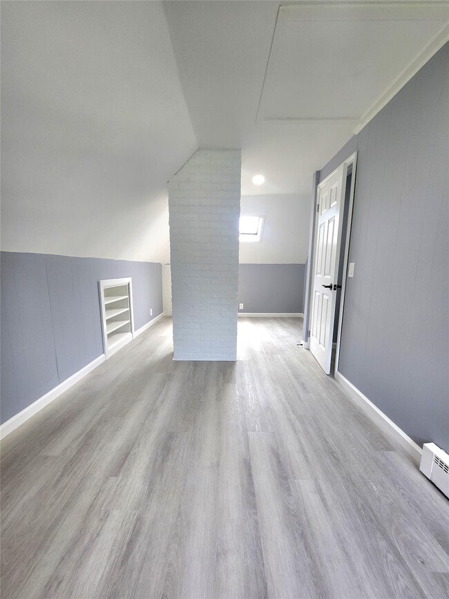 Building Photo - 60 Barrister Rd