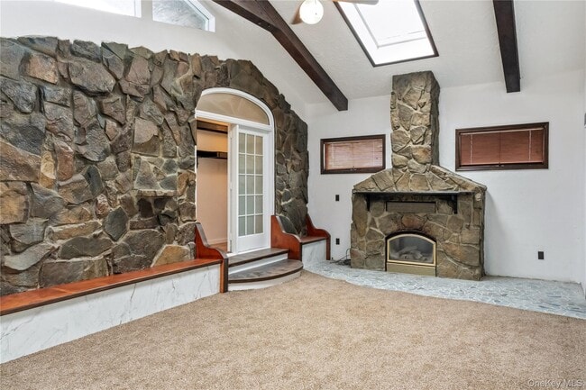 Building Photo - 378 Broadway