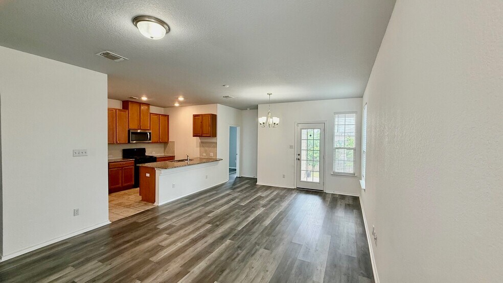 Building Photo - 260 Sage Derby Dr